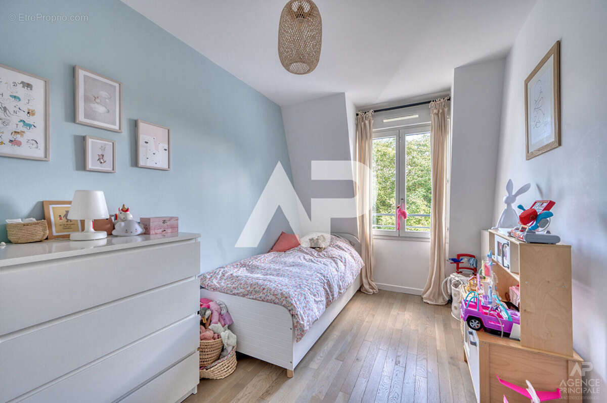 Appartement à RUEIL-MALMAISON