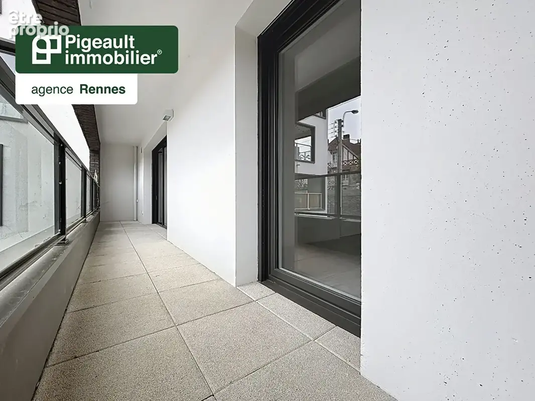 Appartement T2 à vendre - Rennes - Rue d'Antrain - Nord Saint Martin - Balcon - Parking - photo 2
