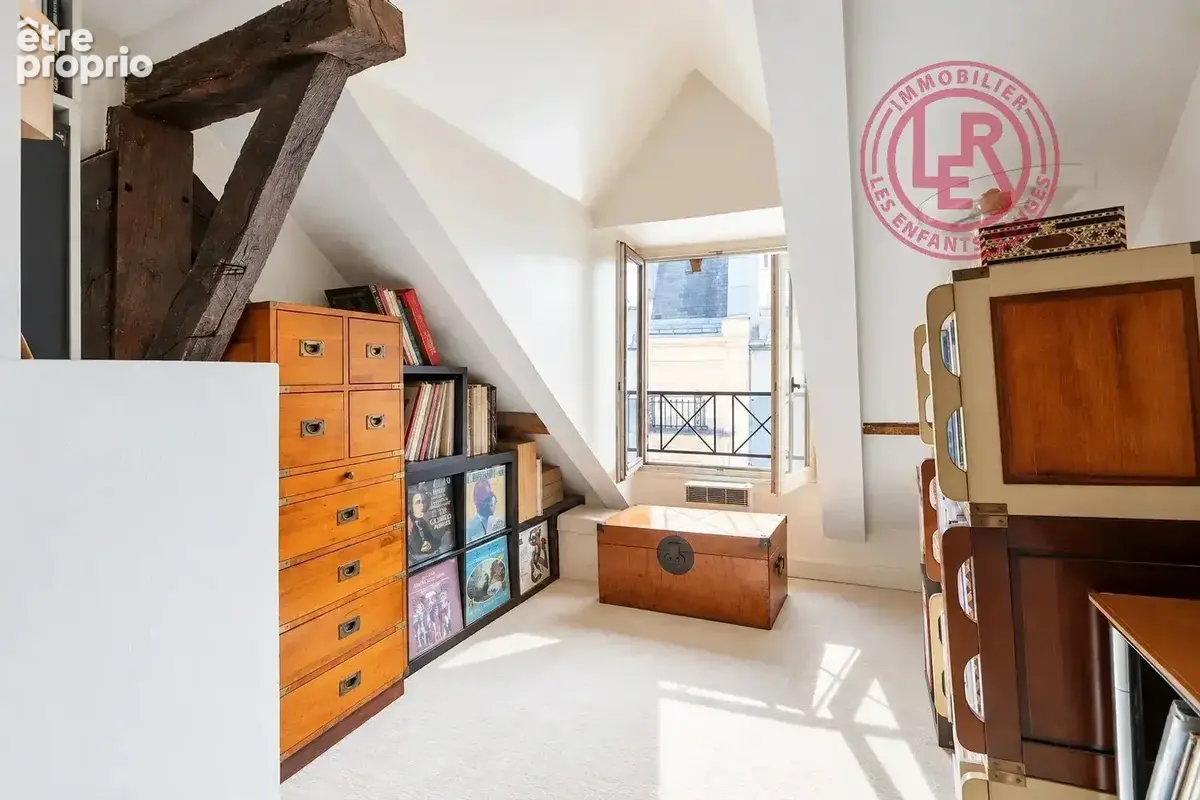 Paris 3e – Marais – Duplex lumineux au charme d’une maison - photo 8