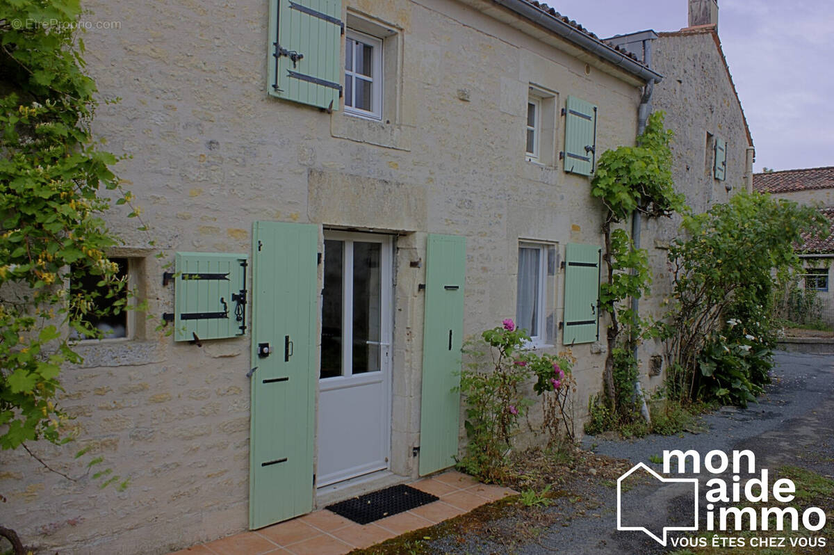 Maison à BENET