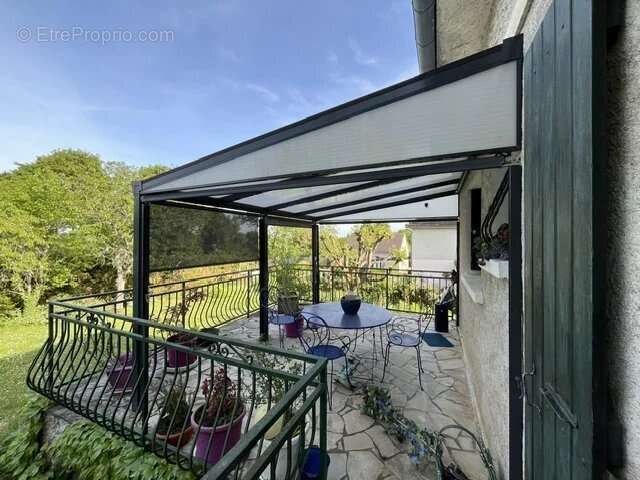 Maison à VARENNES-VAUZELLES
