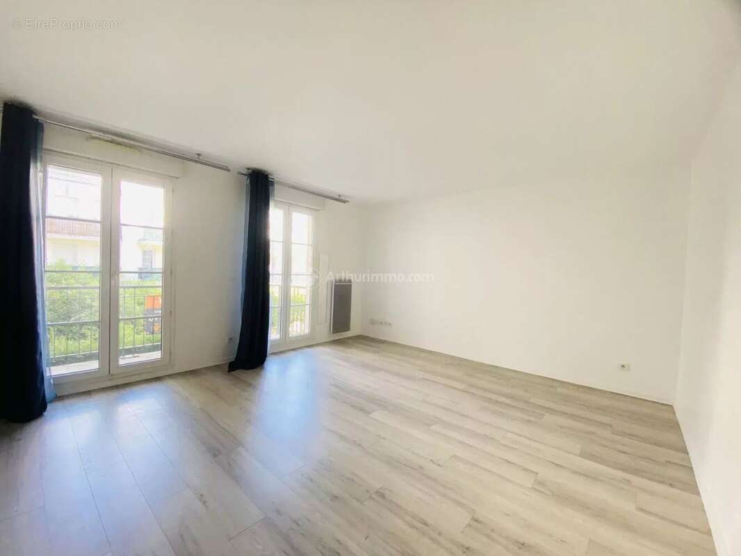 Appartement à SERRIS
