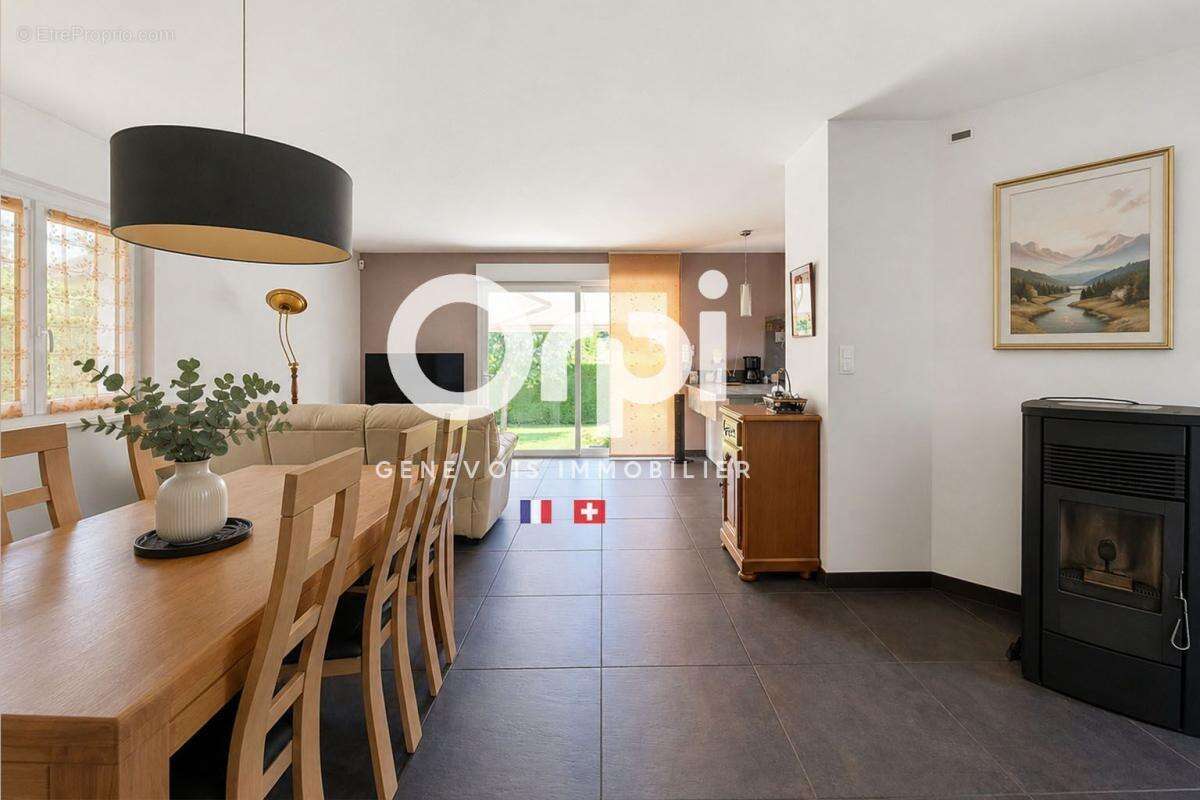 Maison à CRANVES-SALES