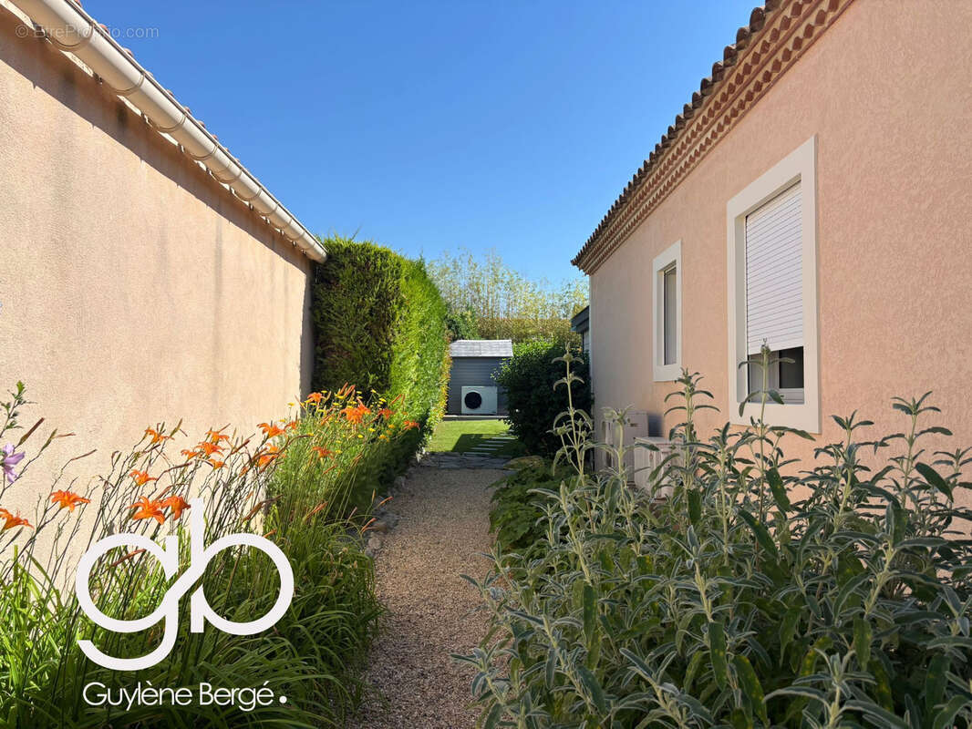 Villa 169 m2 Piscine Chauffée Véranda RT2020   Juvignac Montpellier 34990 - photo 15