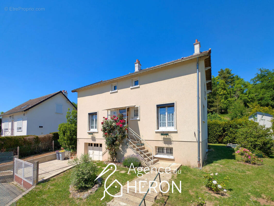 Photo 1 - Maison à SAINT-PIERRE-LES-NEMOURS