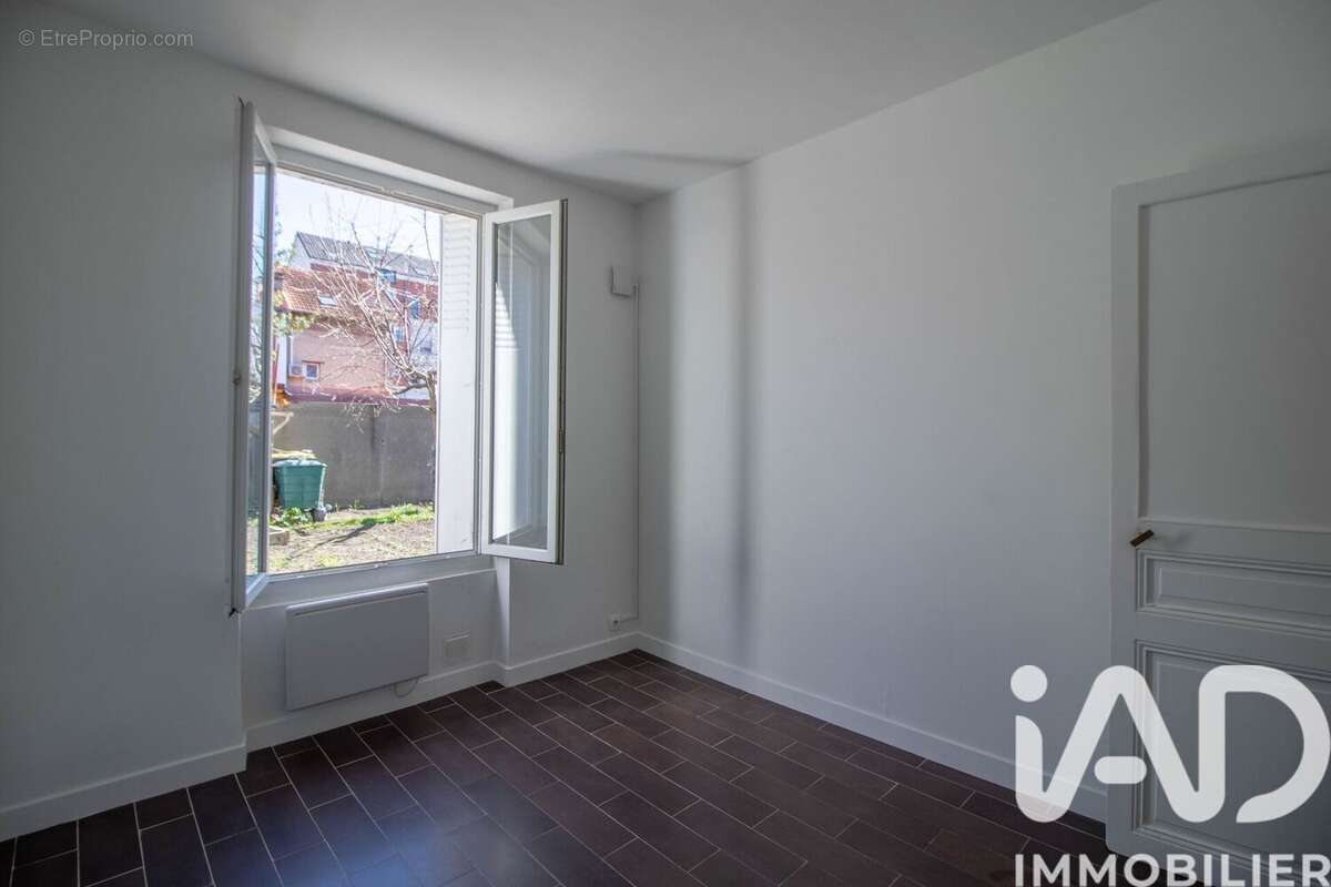Photo 9 - Appartement à NEUILLY-SUR-MARNE