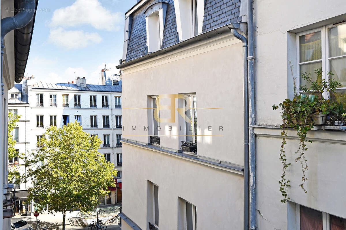 Appartement à PARIS-3E