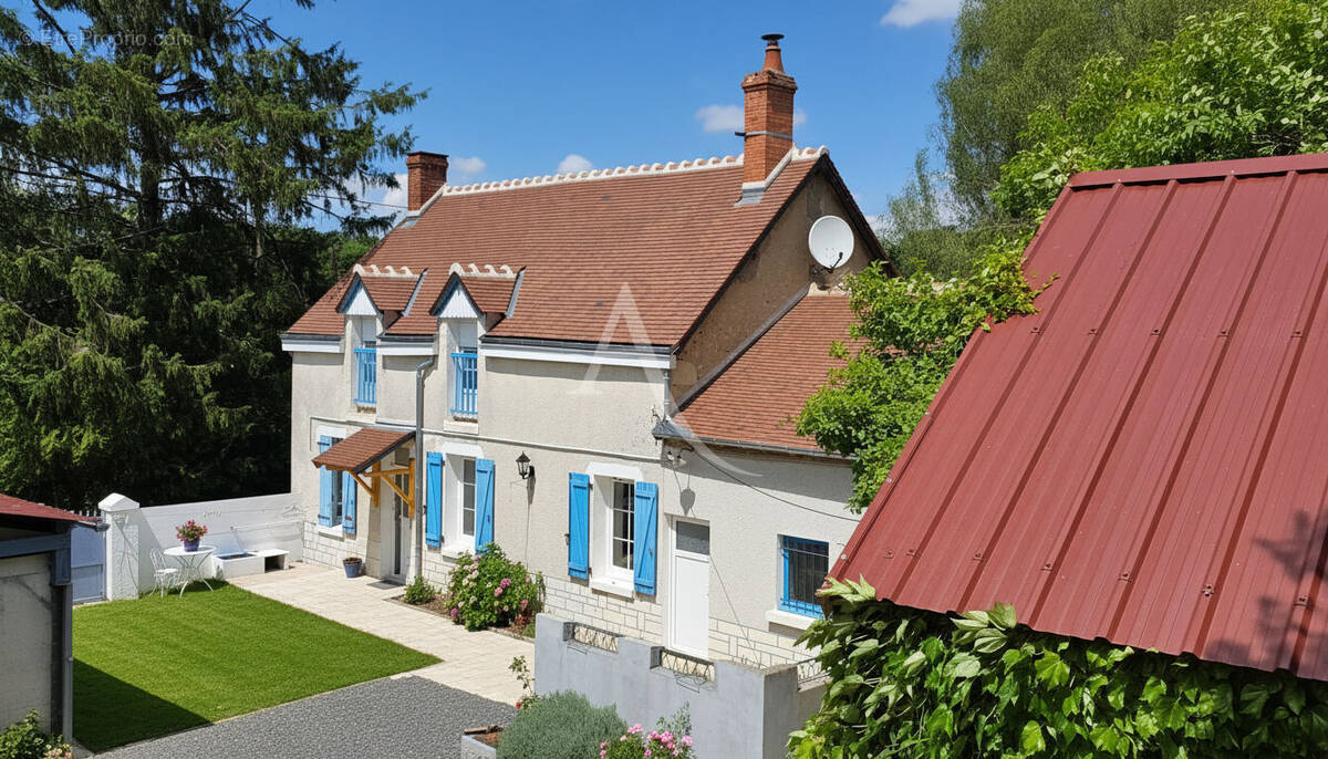 Maison à SAINT-ROMAIN-SUR-CHER