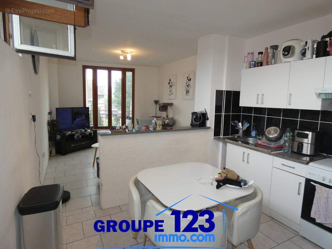 Appartement à MIGENNES