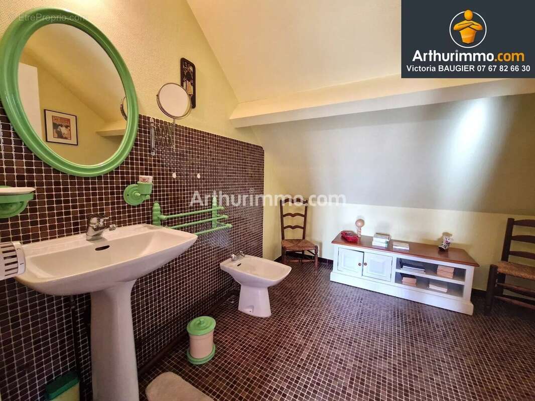 Maison à LONS-LE-SAUNIER