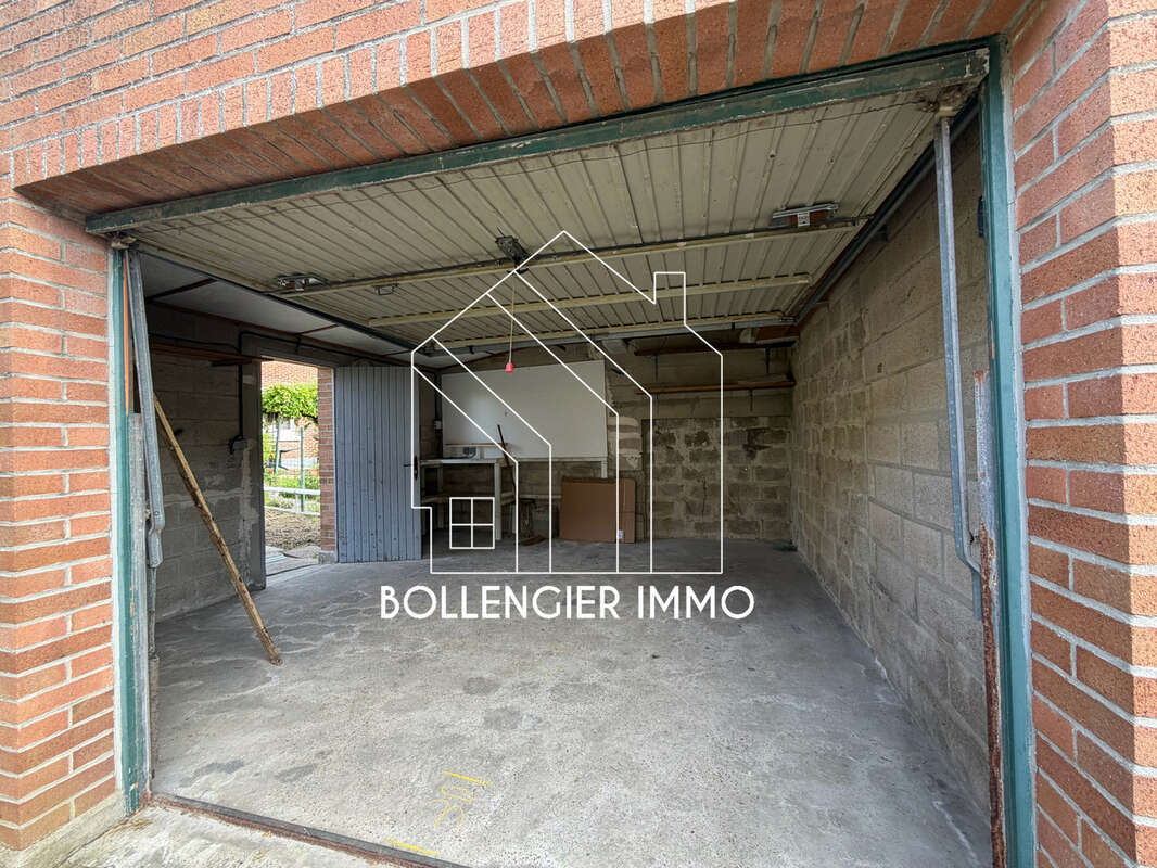 Maison à HAZEBROUCK