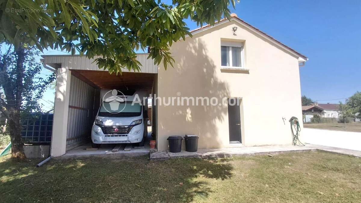 Maison à LISLE
