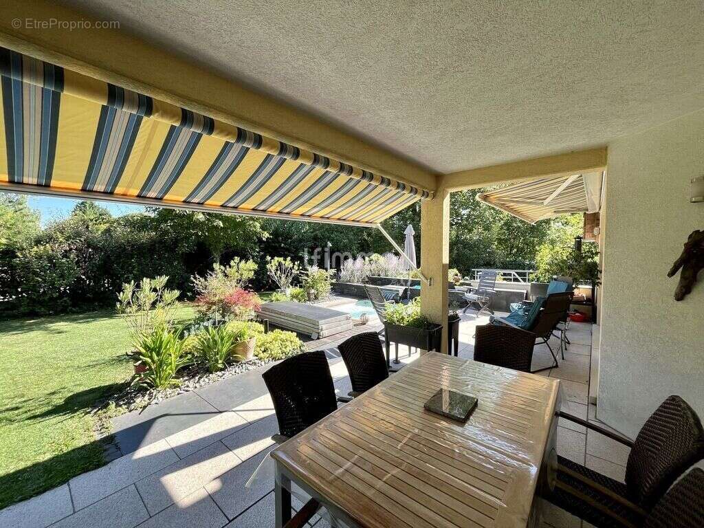 Maison à OSTHOUSE