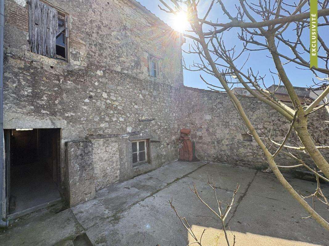Maison à GALAPIAN