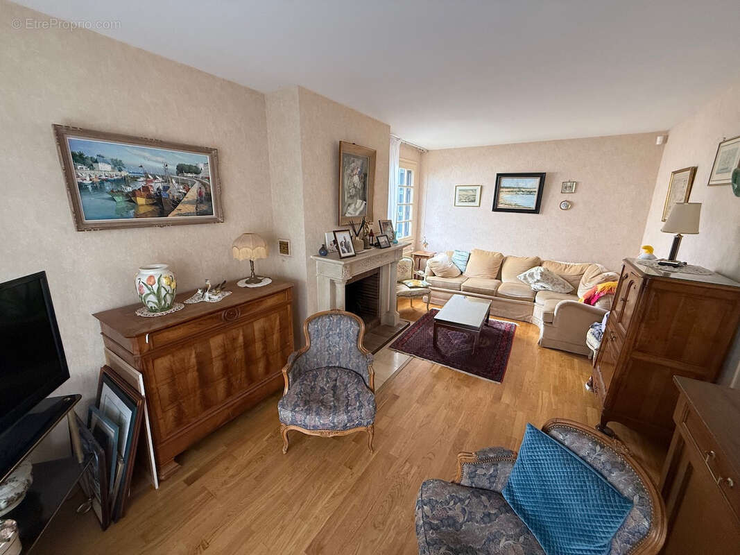 Maison à LE POULIGUEN