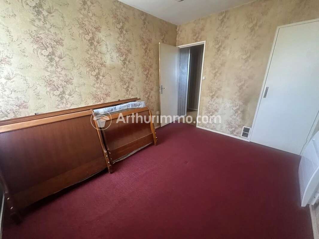 Maison à SAINT-ASTIER