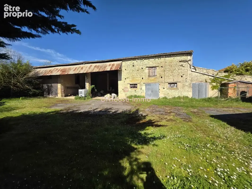 Maison 6 pièces 137 m² à vendre à La Greve-Sur-Mignon (17170) - photo 3