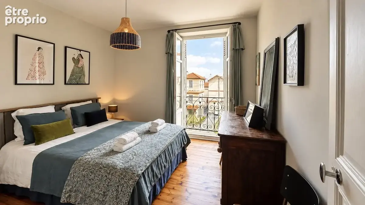 Biarritz  quartier mairie / marne  t3 bis traversant rénové - photo 8