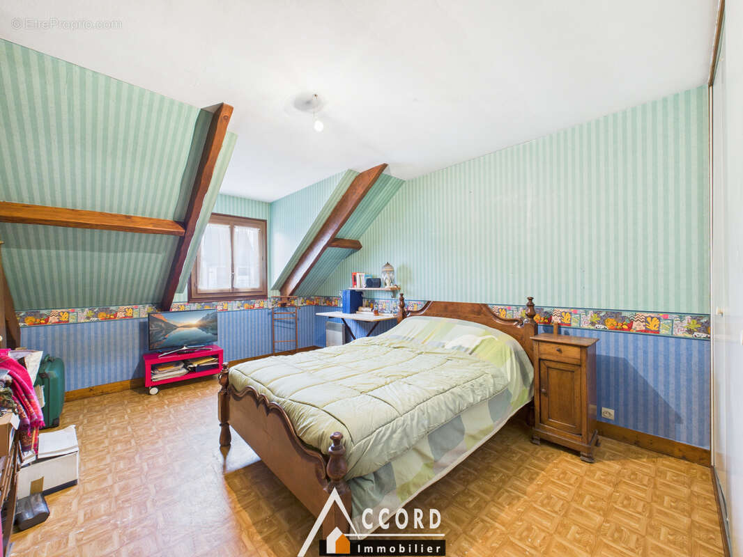 Maison à SARTROUVILLE