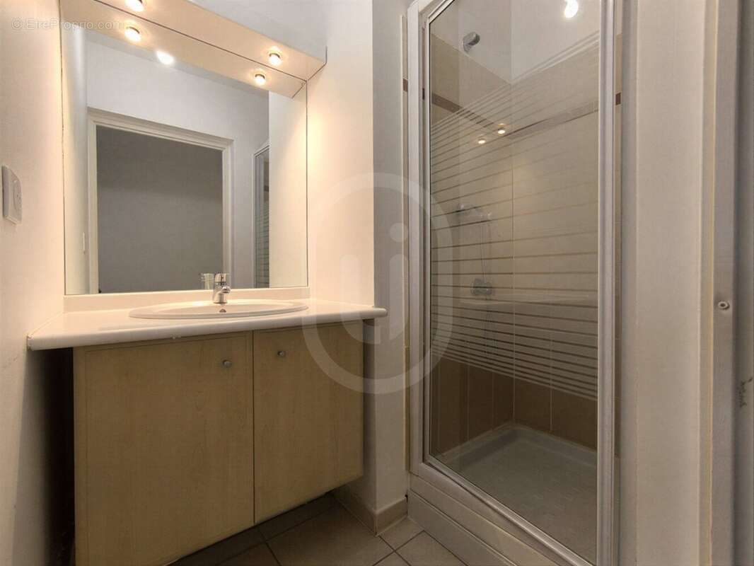 RIVES DU LEZ - T4 rénové - 90m² - photo 8