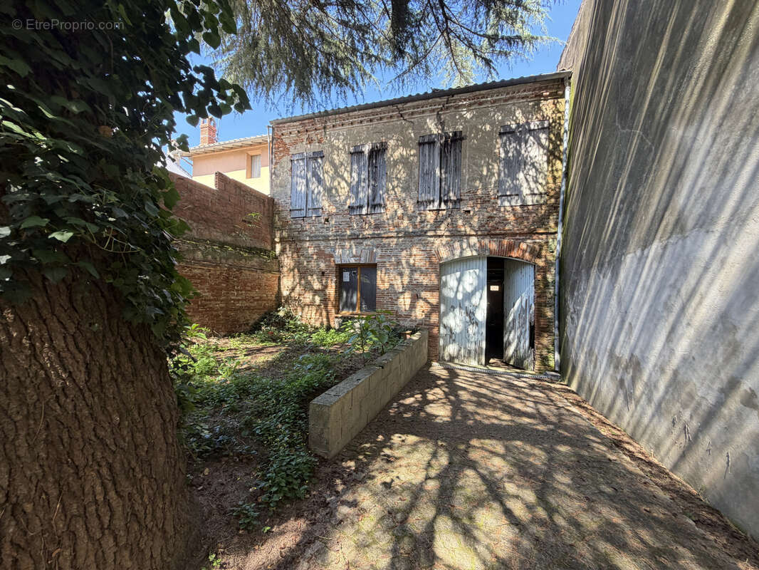 Maison à CASTELSARRASIN