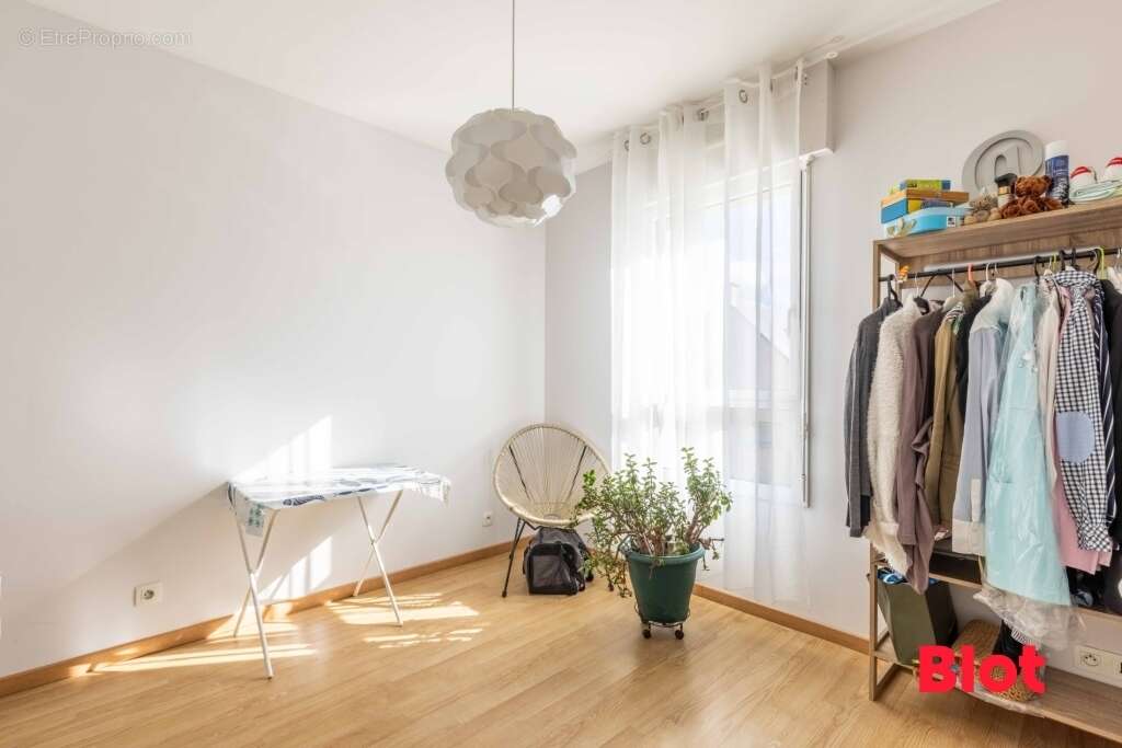 Maison 140 m² à Betton  - photo 8