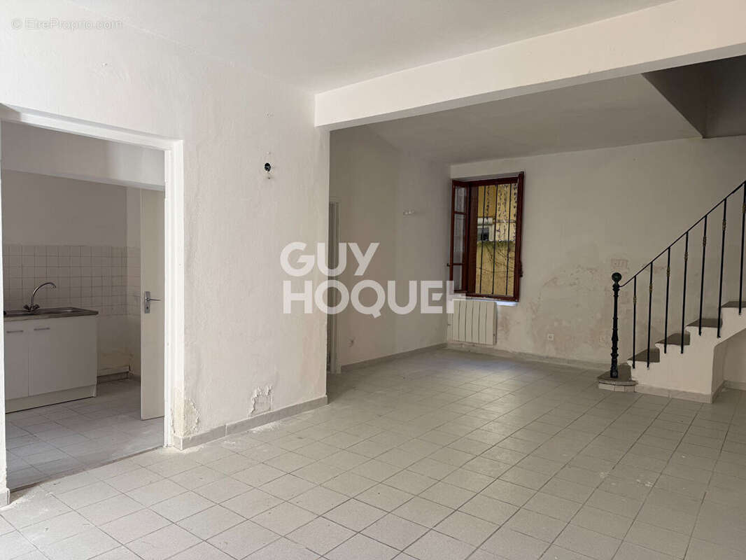 Maison à CAUMONT-SUR-DURANCE