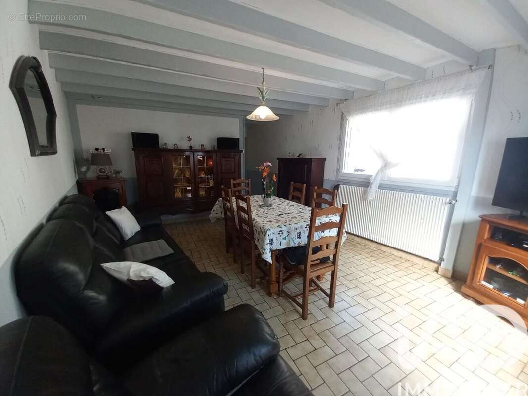 Photo 2 - Maison à SAACY-SUR-MARNE