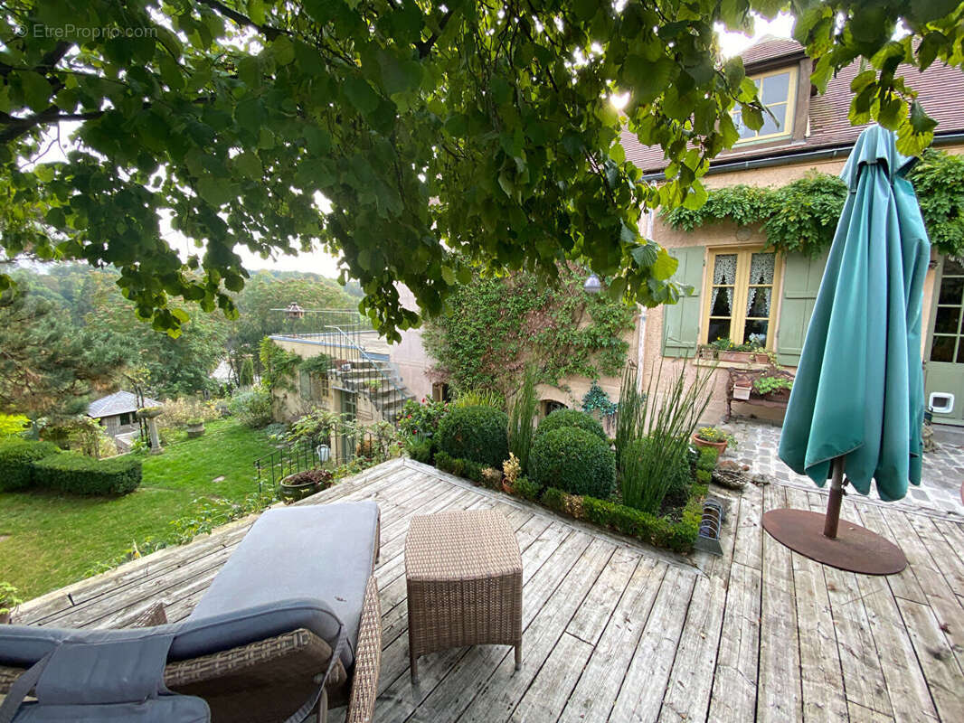 Maison à MONTFORT-L'AMAURY