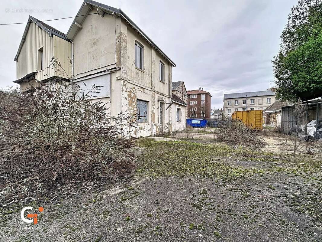 Terrain à SOTTEVILLE-LES-ROUEN