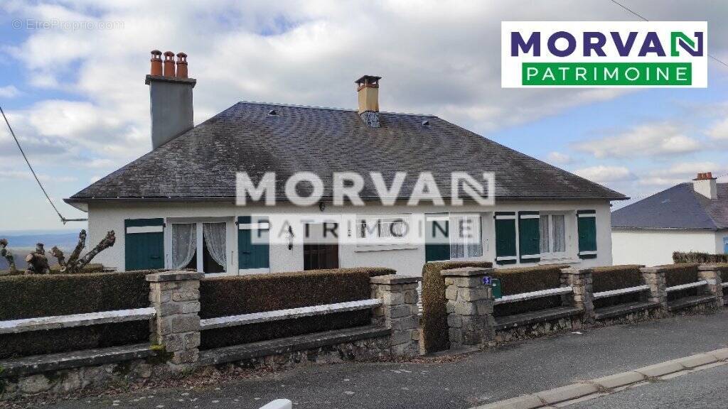 Maison à CHATEAU-CHINON(VILLE)