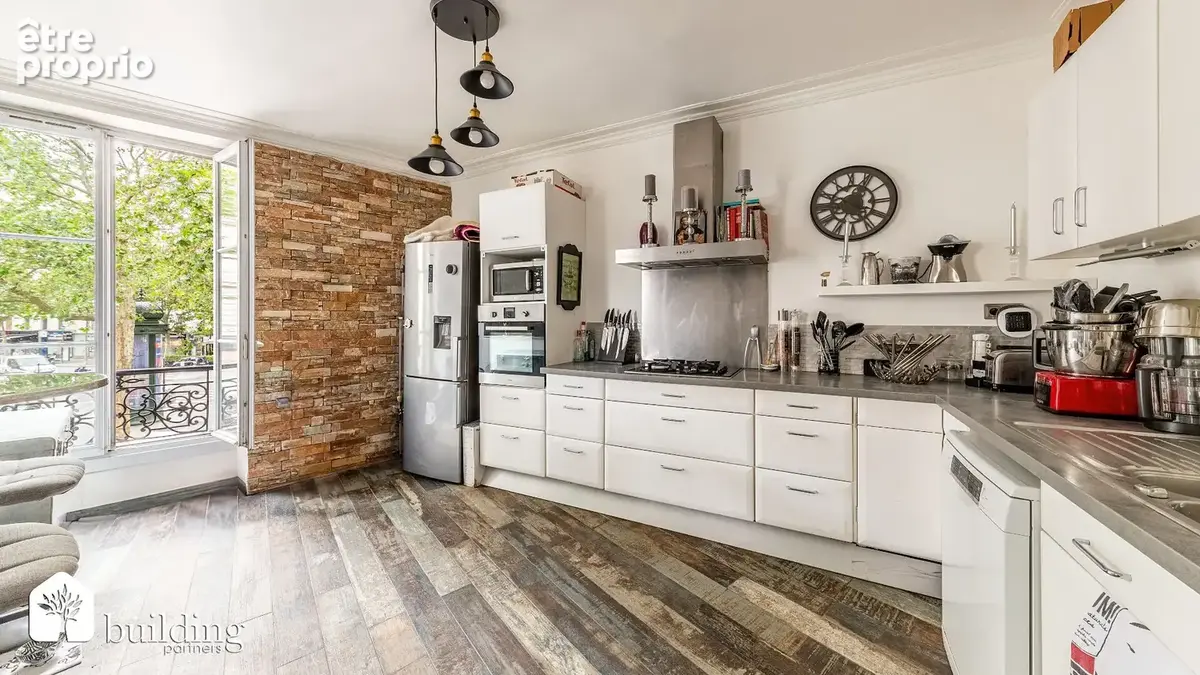 Paris 17e Ternes / Saint-Ferdinand - Appartement 4 pièces de 81 m² - photo 5