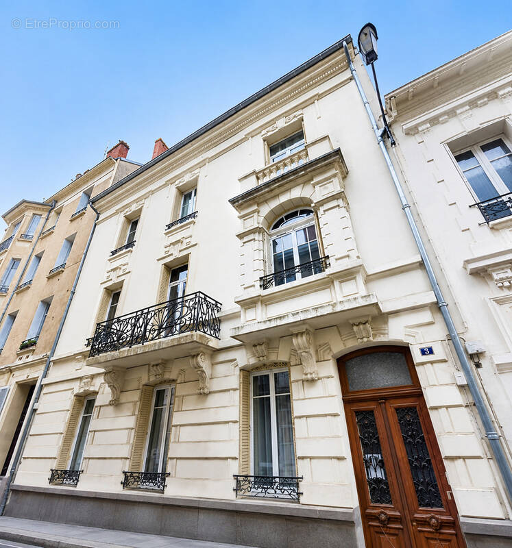 Appartement à VICHY