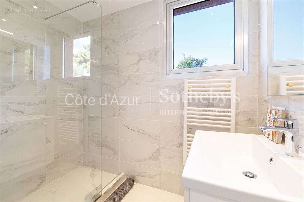 Appartement 4 pièces dernier étage avec vue mer et terrasse, Mont-Alban, Nice - photo 19