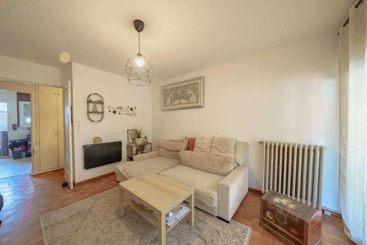 Appartement à MARSEILLE-13E
