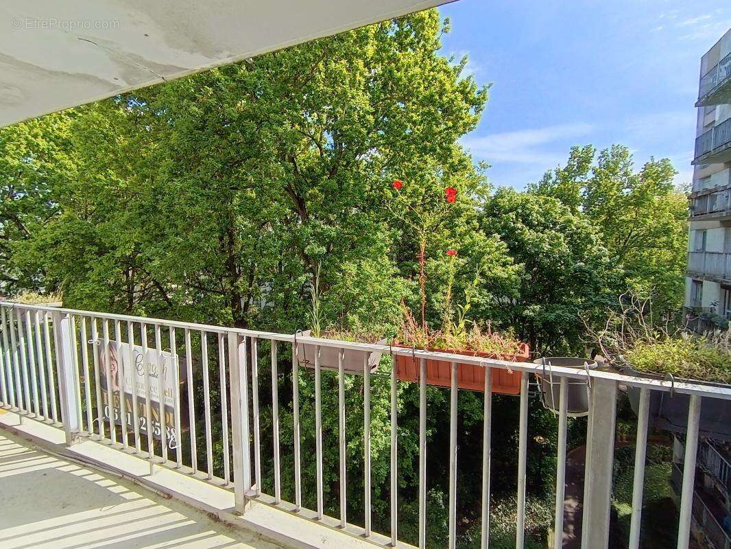 Appartement à LES ULIS