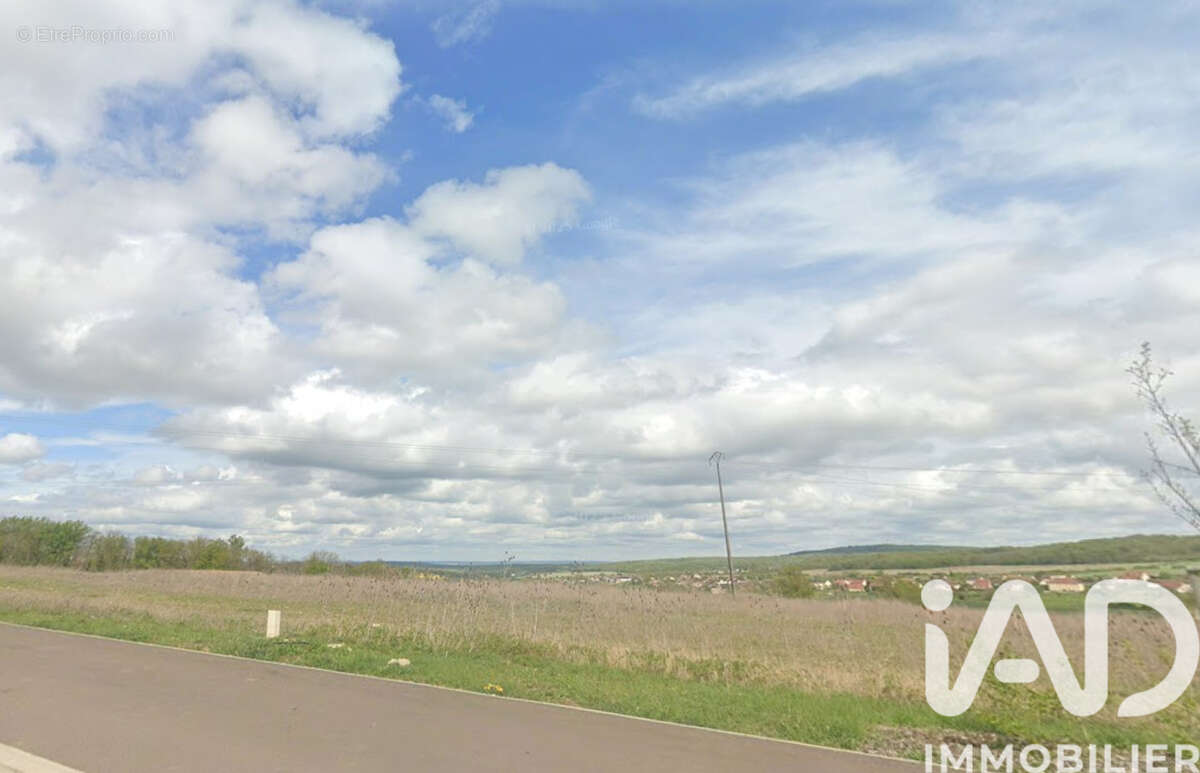 Photo 3 - Terrain à VENOY