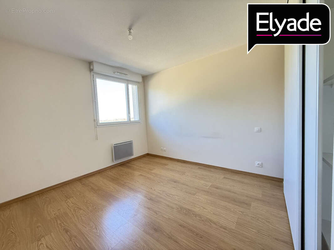 Appartement à MONDONVILLE