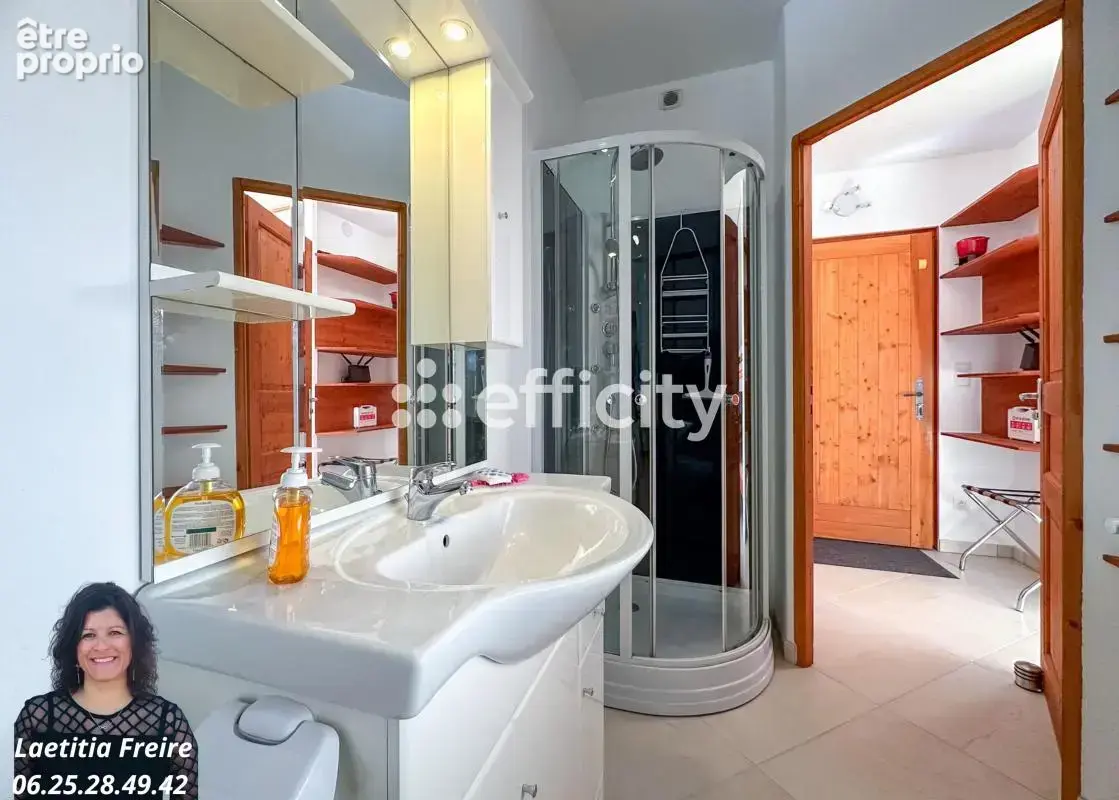 Maison 10 pièces 260 m² à vendre à Verchaix (74440) - photo 11