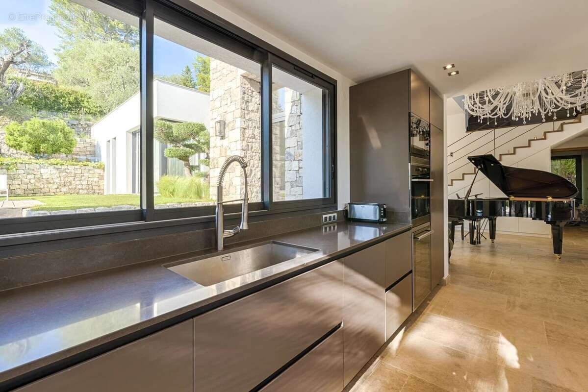 Maison à MOUGINS