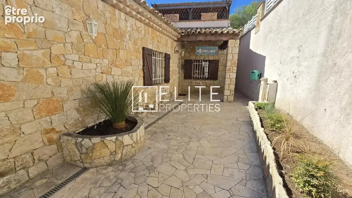 Maison de 155 m² + piscine & vue mer  – mandelieu-la-napoule - photo 15