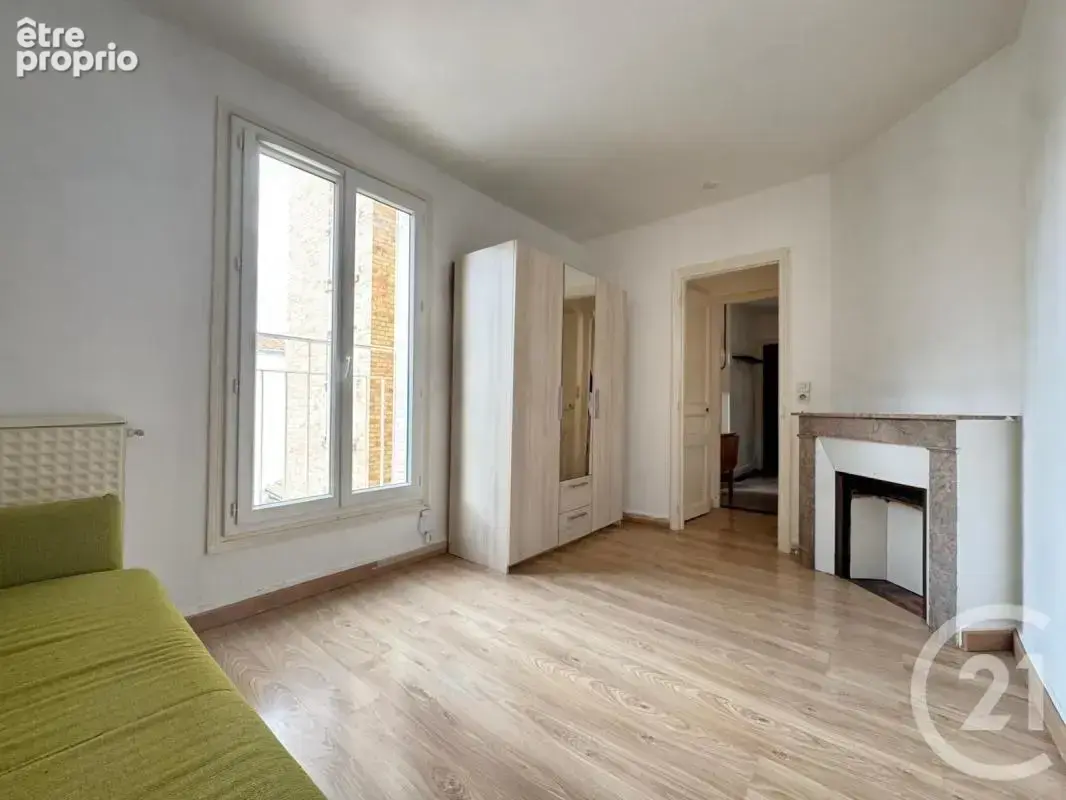 Appartement 1 pièce 25 m² à vendre à Fontenay-Sous-Bois (94120) - photo 2