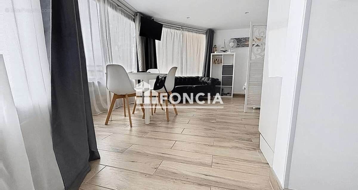 Appartement à DEAUVILLE