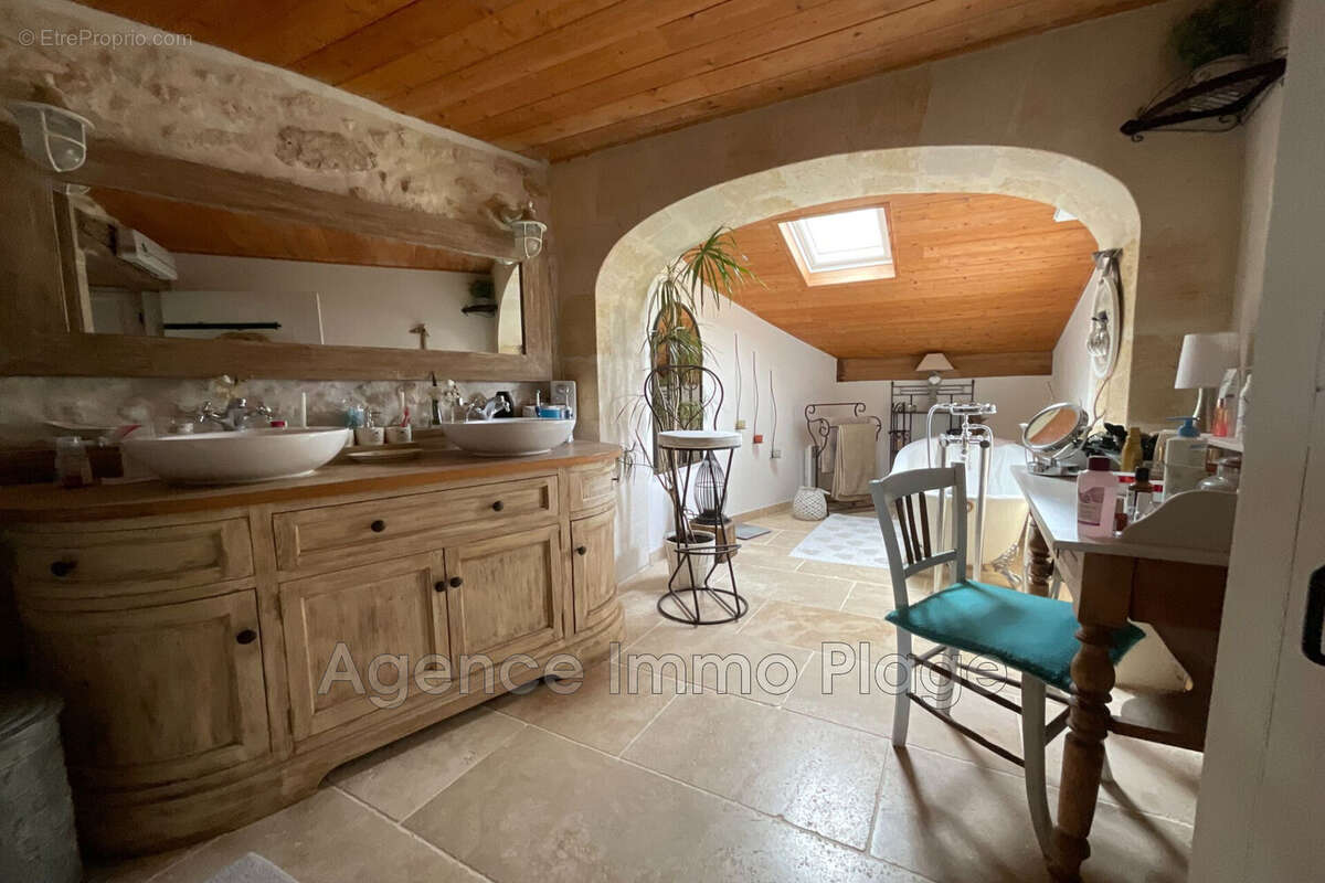 Maison à GAILLAN-EN-MEDOC