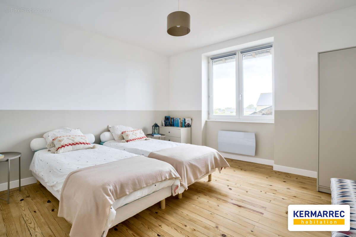 Maison à SAINT-MELOIR-DES-ONDES