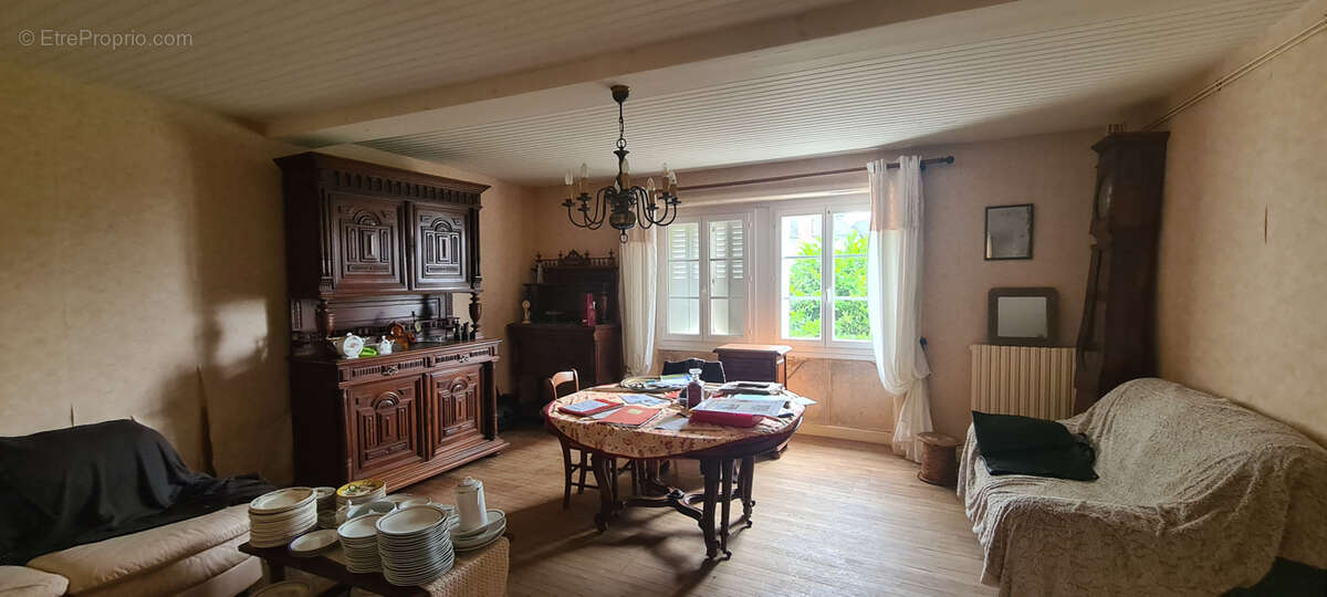 Magnifique corps de ferme en pierre avec terrain attenant à Palazinges - photo 5