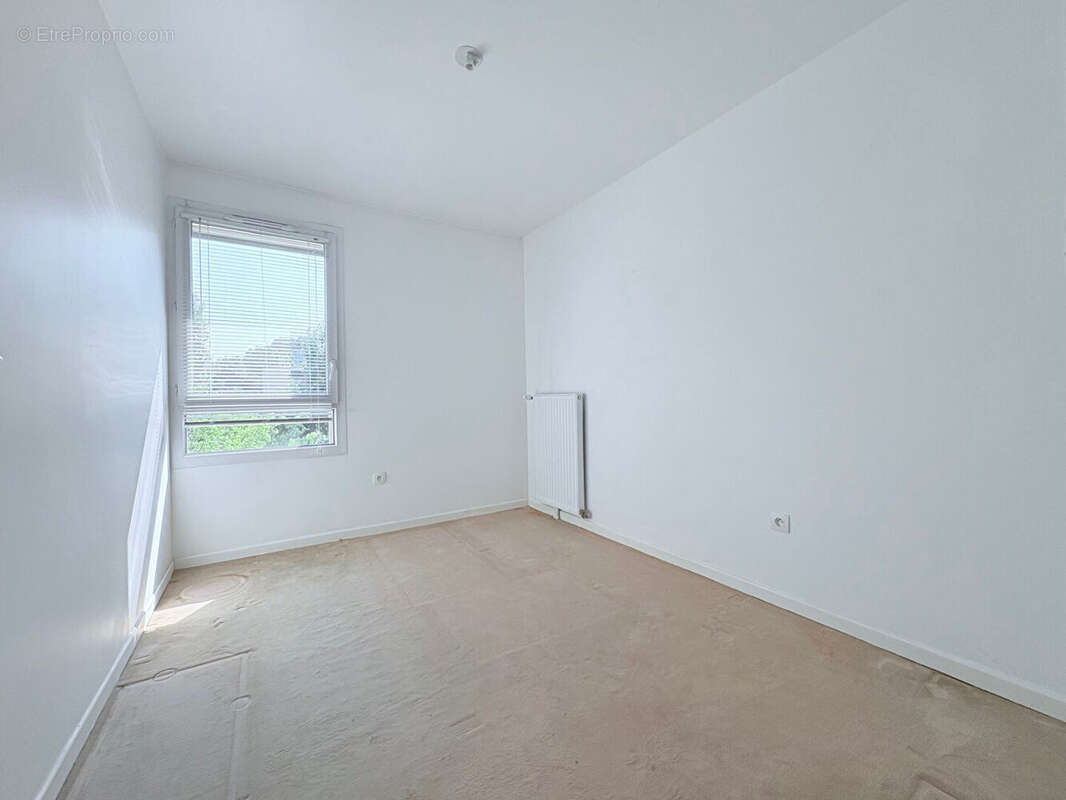 Appartement à FONTENAY-LE-FLEURY