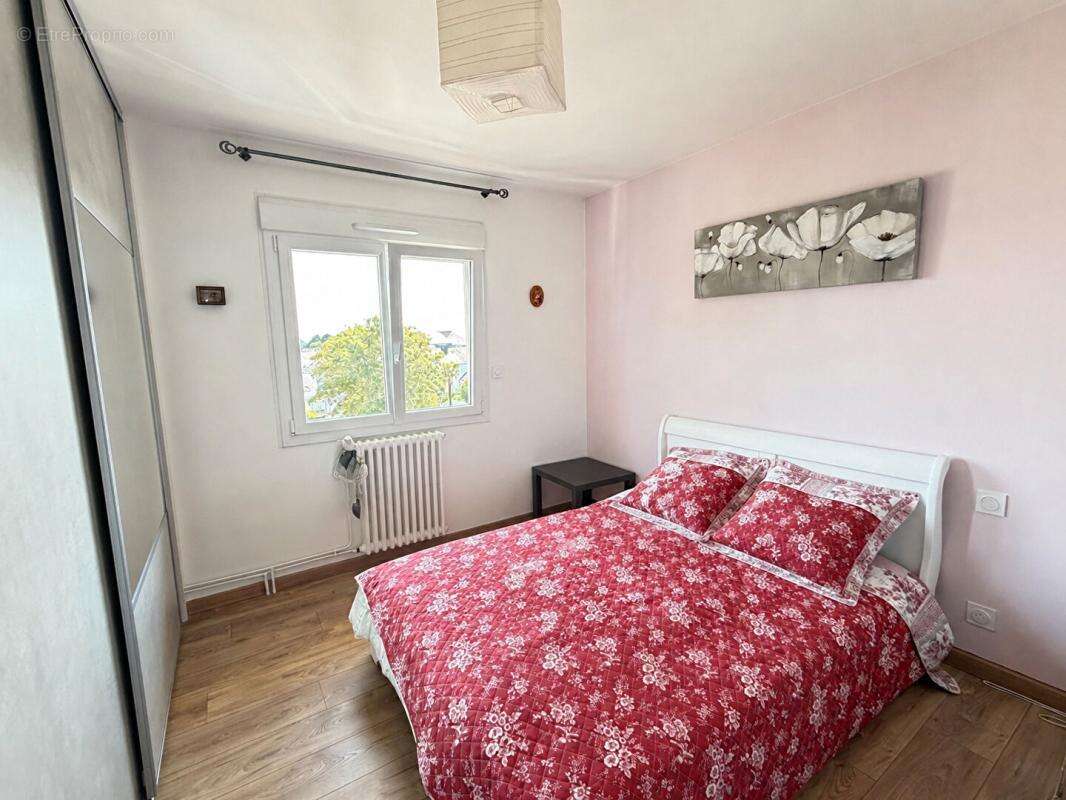 "LUCIEN" Très bel appartement en hyper centre d'Auray - photo 4