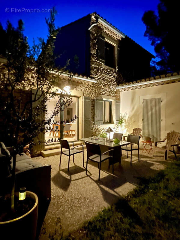 Maison à GRIGNAN