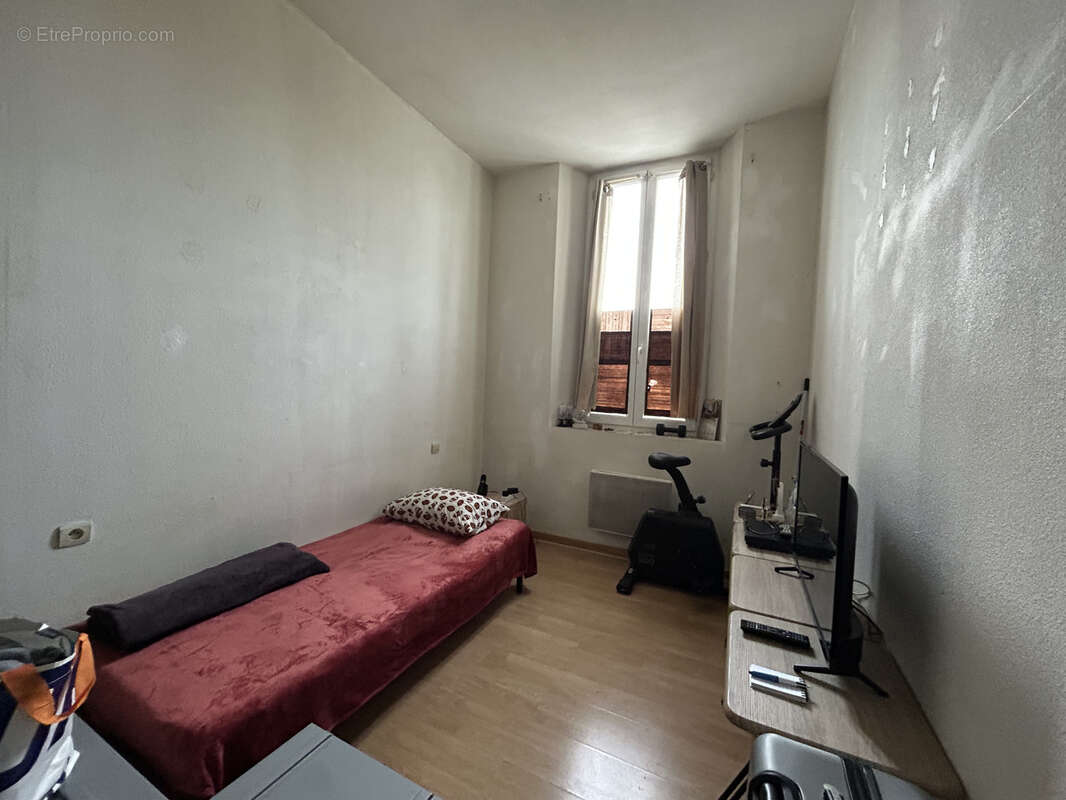 Appartement à LEZIGNAN-CORBIERES